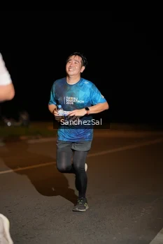 Runner Photo 4421595