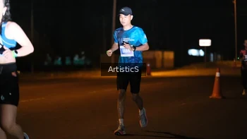 Runner Photo 4421645