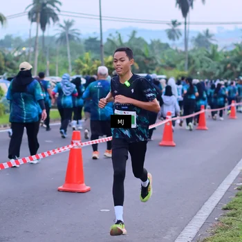 Runner Photo 4421650