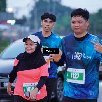 Runner Photo 4421659