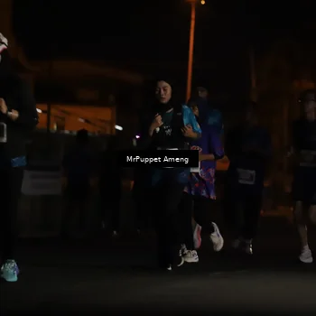 Runner Photo 4421671