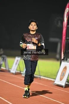 Runner Photo 4421677