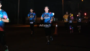 Runner Photo 4421699