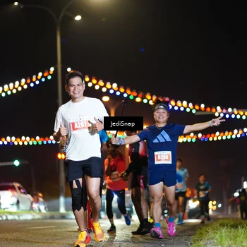 Runner Photo 4421732
