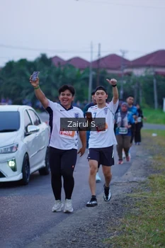 Runner Photo 4421733