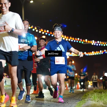 Runner Photo 4421772