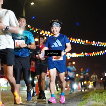 Runner Photo 4421812