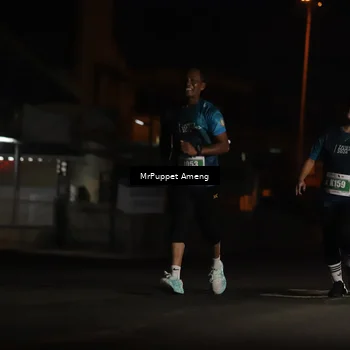 Runner Photo 4421816