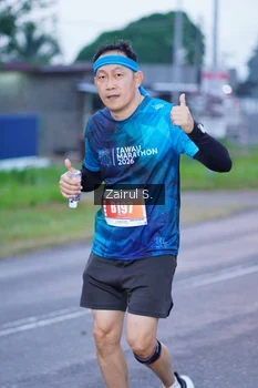 Runner Photo 4421817