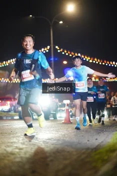 Runner Photo 4421854