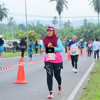 Runner Photo 4421857