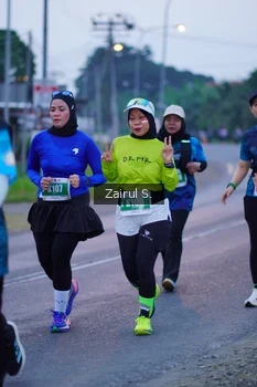 Runner Photo 4421863