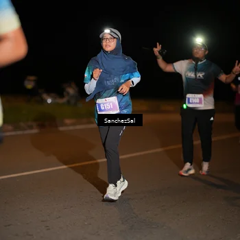 Runner Photo 4421940