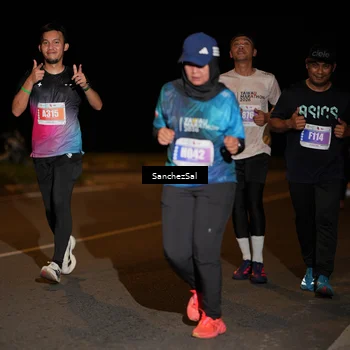 Runner Photo 4421997