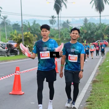 Runner Photo 4422116