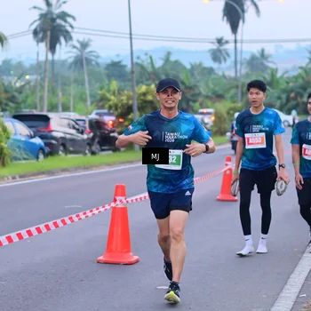 Runner Photo 4422132