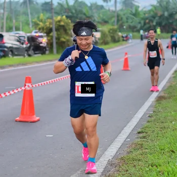 Runner Photo 4422170
