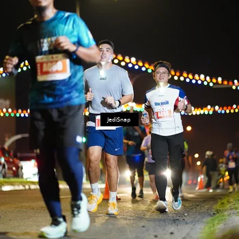 Runner Photo 4422180