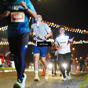 Runner Photo 4422184