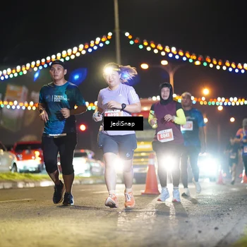 Runner Photo 4422242