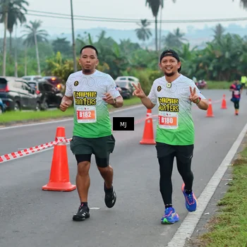 Runner Photo 4422307