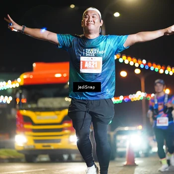 Runner Photo 4422347