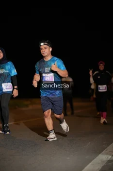 Runner Photo 4422351