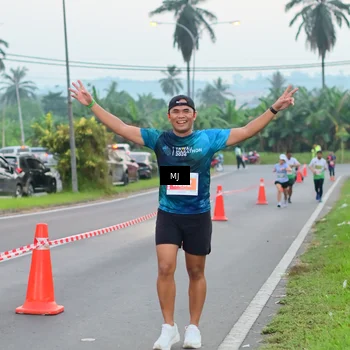 Runner Photo 4422354