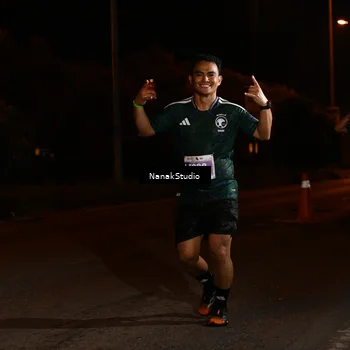 Runner Photo 4422405