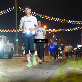 Runner Photo 4422416