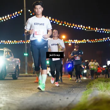 Runner Photo 4422421