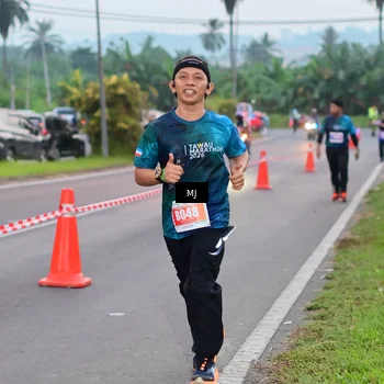 Runner Photo 4422454