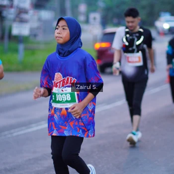Runner Photo 4422466