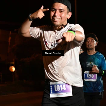 Runner Photo 4422473