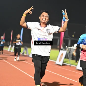 Runner Photo 4422475