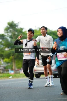 Runner Photo 4422494