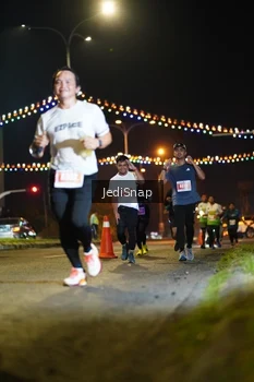 Runner Photo 4422496