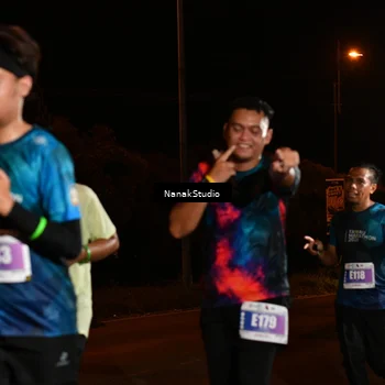 Runner Photo 4422502