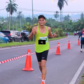 Runner Photo 4422510