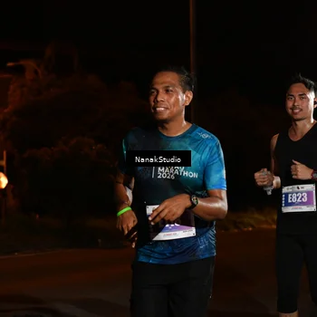 Runner Photo 4422519