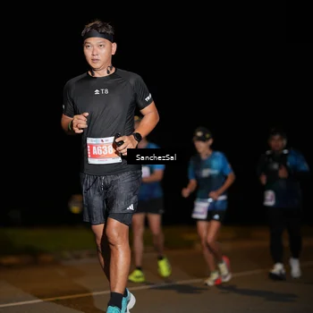 Runner Photo 4422547