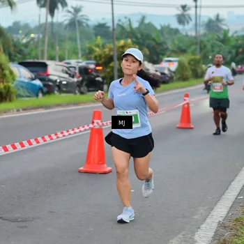 Runner Photo 4422558
