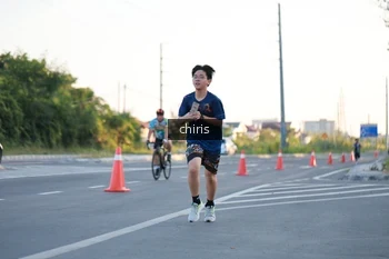 Runner Photo 4422573