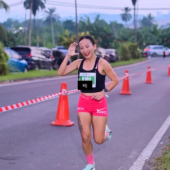 Runner Photo 4422636