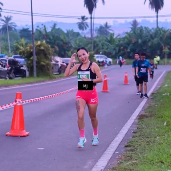 Runner Photo 4422659
