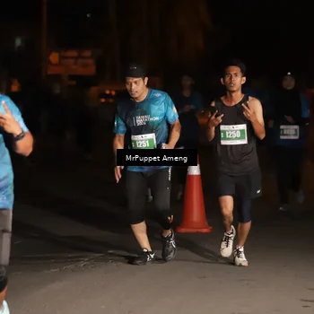 Runner Photo 4422692