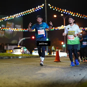 Runner Photo 4422695