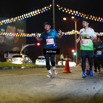 Runner Photo 4422702