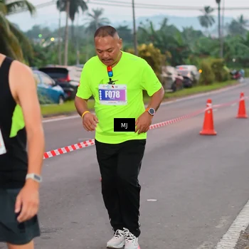 Runner Photo 4422704