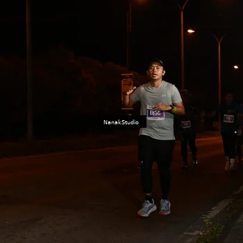 Runner Photo 4422705